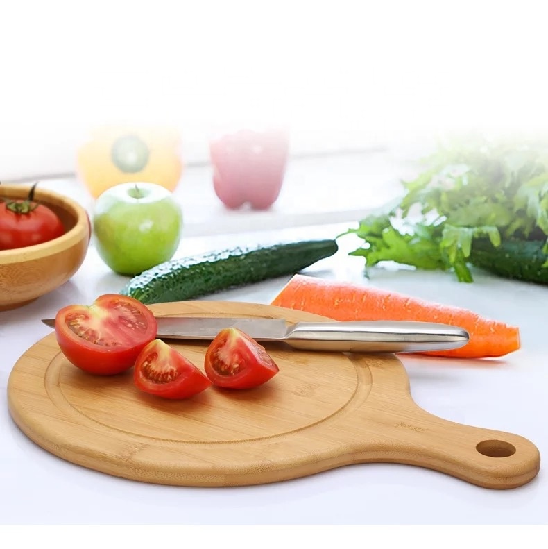 Round Handle Bamboo Pizza Board - Image 3